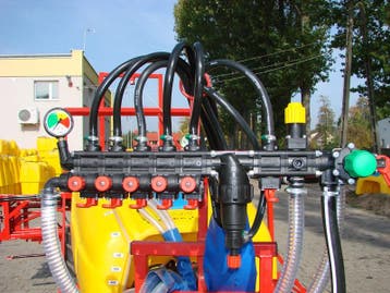 Kraffter Getrokken veldspuit 12-1600