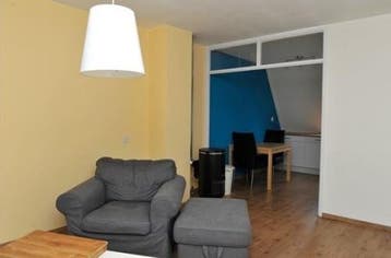 Te Huur Studio Spuistraat In Amsterdam, Huizen en Kamers, 20 tot 35 m², Amsterdam
