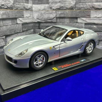 Hot Wheels Elite 1:18 - Modelauto - Hot Wheels Elite, Nieuw