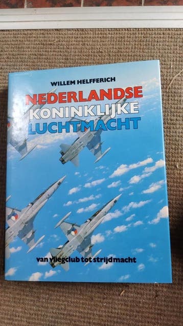 Nederlandse koninklyke luchtmacht - Helfferich 9789060071618, Verzenden, Zo goed als nieuw, Helfferich