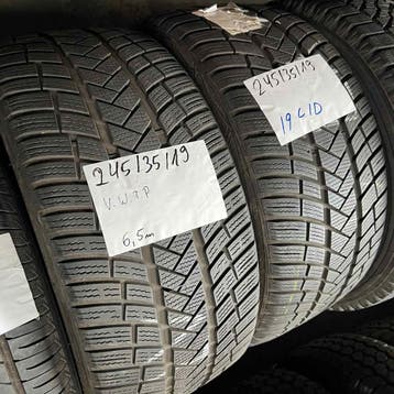 2 x Vredestein 245-35-19 Winterbanden 6,5mm, 19 inch, Band(en), Personenwagen, Gebruikt