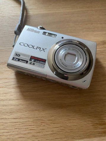 Nikon COOLPIX S225 Digitale camera, Nieuw