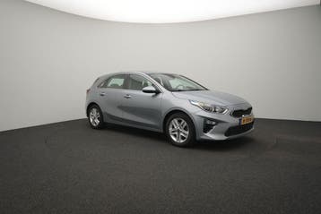 Private Lease - Kia Ceed - 1.0 T-GDi DynamicLine 5d, Gebruikt, Met garantie (alle), Handgeschakeld, Lease