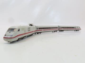 Märklin H0 - Uit set 29785 - Treinstel (1) - Driedelige BR, Nieuw