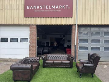 Bankstel CHESTERFIELD 3+2 zit bank+ fauteuil bruin leer, Huis en Inrichting, Banken | Bankstellen, Design, Zo goed als nieuw, Rechte bank