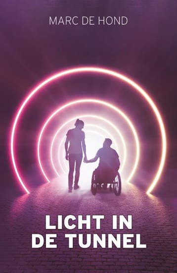 Licht in de tunnel 9789400513440, Boeken, Zo goed als nieuw