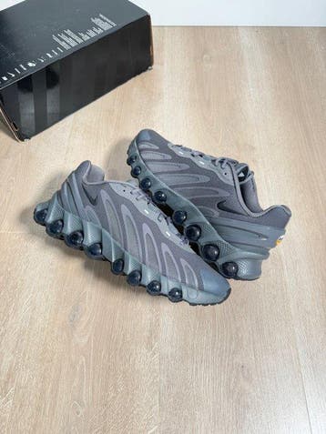 Nike - Sneakers - Maat: EU 44 - Nieuw met tags, Nieuw