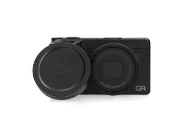 Ricoh GR IV - <500 kliks - 1 jaar garantie, Audio, Tv en Foto, Fotocamera's Digitaal, Ophalen of Verzenden, Zo goed als nieuw