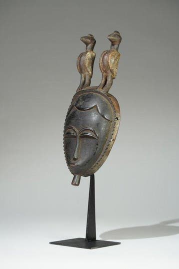 Een houten masker - Yaure - Ivoorkust (Zonder minimumprijs)