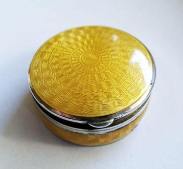 Enamelled silver photo holder - Doos - Siegfried Weiss -, Antiek en Kunst, Antiek | Goud en Zilver