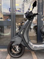 Vespa Sprint IGET E4 80cc Malossi | Akrapovic | Zelioni, Fietsen en Brommers, Scooters | Vespa, Gebruikt, Overige modellen, Maximaal 45 km/u