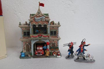Kerstdecoratie Lemax (4) - Porselein - Brandweerkazerne, Nieuw