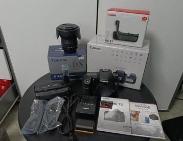 Canon EOS 7D incl. Tokina AT-X pro 22-24mm/4.0, BG-E7,, Nieuw