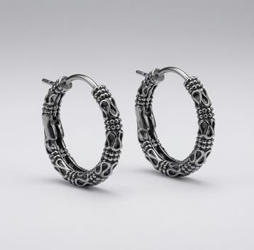 Zilver Stijl Medium Detailed Cirkel Hoop Oorbellen, Overige materialen, Hangers, Nieuw, Ophalen of Verzenden