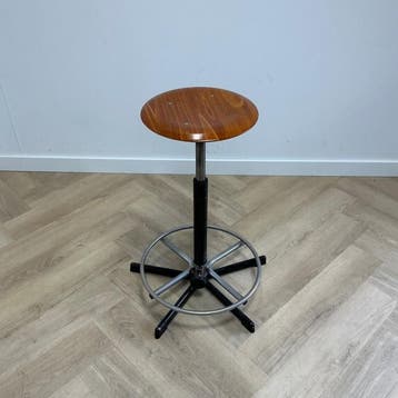 industriële instelbare werkkruk / schoolkruk,  donker beuken, Huis en Inrichting, Ophalen of Verzenden, Gebruikt, Hout