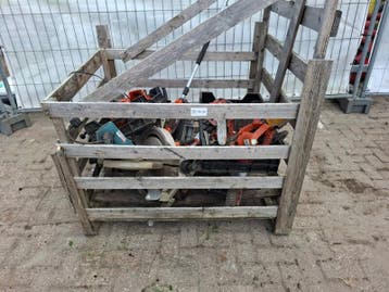 Partij tuingereedschap o.a. Makita Husqvarna, Nieuw