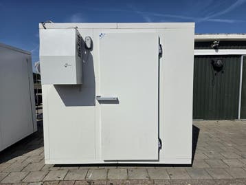 Koelcel 226 x 191 x 210 cm stekker klaar, Nieuw in verpakking, Koelen en Vriezen