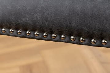 Chesterfield Stoel CASTLE Zwart Kunstleer Rubber Hout, Ophalen of Verzenden, Nieuw