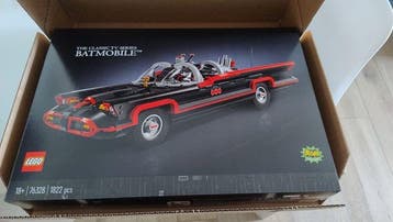 Lego Set - 76328 - DC Super Heroes - Batmobile (1966), Nieuw