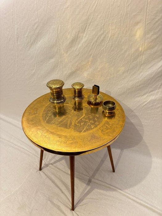 Tafel - Zeldzaam Javaans Djokja Rookstel – Handgegraveerd, Antiek en Kunst, Kunst | Niet-Westerse kunst