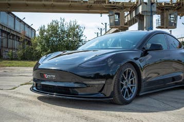 Front Splitter Tesla Model 3, Verzenden