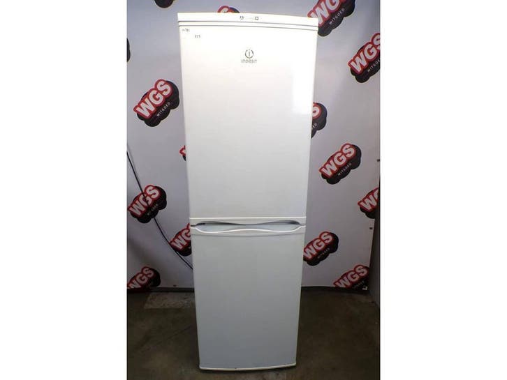 Indesit - Koel-vriescombinatie - 105 liter koeling 84 liter, Witgoed en Apparatuur, Koelkasten en IJskasten, Zo goed als nieuw