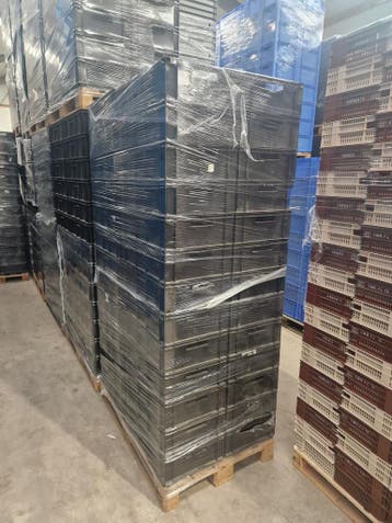 Stapelbak, 600x400x180 mm, euronorm, zwart kunststof,, Gebruikt, 40 tot 60 cm, 50 tot 75 cm, Ophalen of Verzenden