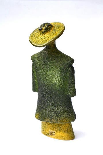 Kosta Boda - Kjell Engman - sculptuur, Catwalk - 15.5 cm -