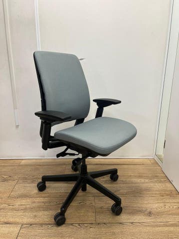 Grijze Steelcase Amia Bureaustoel, Incl. 5 Jaar Garantie!, Verzenden, Zo goed als nieuw, Grijs, Bureaustoel