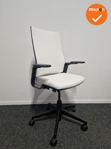 Ahrend 2020 bureaustoel - Hoge rug - Wit Kunstleer, Werkplek, Ophalen of Verzenden, Gebruikt, Stoel