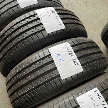 4 x Delinte 205-60-16 10AZomerbanden 8,5mm, Gebruikt, 16 inch, Band(en), Personenwagen