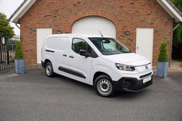Fiat Doblò 1.5D 100 pk L2 Navi, Camera, BPM vrij, PDC V+A, Stof, Gebruikt, Euro 6, Wit