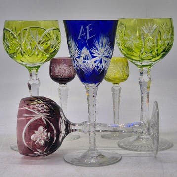 Set aus 6 Römergläsern – Buntglas / Überfangkristall – Edle