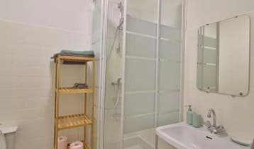 Te Huur Studio Badhuiskade In Den Haag, 35 tot 50 m², Den Haag