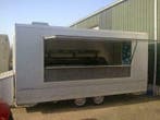 Te huur: 6 pans, 5 meter snackwagen.