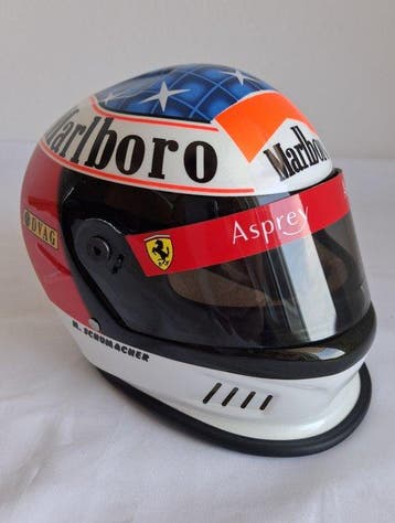 Ferrari - Michael Schumacher - 1996 - Helm op schaal 1:2, Nieuw
