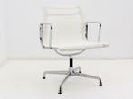 Vergaderstoel Vitra EA 107 - chroom - netwave gebroken wit -, Werkplek, Ophalen of Verzenden, Gebruikt, Overige typen