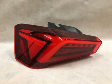 CUPRA BORN 10E945095A achterlicht links FULL LED 2020-, Verzenden, Gebruikt