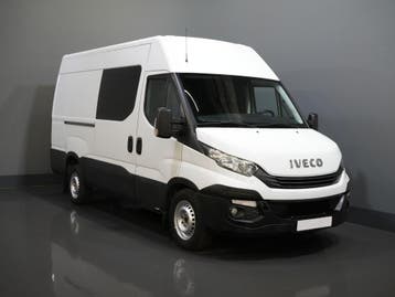 Iveco Daily 35S16V 2.3 L3H2 155 pk Aut. DC Dubbel Cabine EXP, Automaat, Stof, Gebruikt, Euro 6