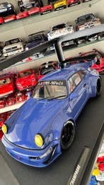 Solido 1:18 - Modelauto - Porsche 911 (964) RWB Rauh-Welt, Nieuw