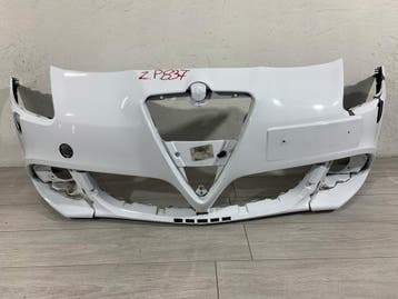 Alfa Romeo Giulietta Veloce voorbumper OE 50541741, Verzenden, Gebruikt