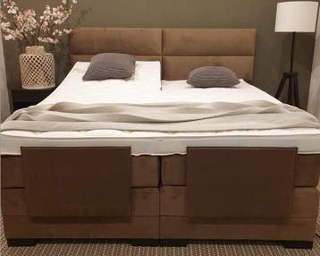 Boxspring Sienna Elektrisch - 200 x 210, Huis en Inrichting, Nieuw