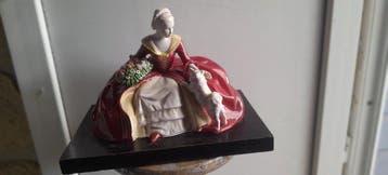 Charles Ruchot - Beeldje - Dame en robe rouge avec bouquet