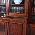 Bibliotheekkast 260 m hoog  met 6 deuren en dubbel break fro, Antiek en Kunst, Antiek | Meubels | Kasten, Ophalen of Verzenden