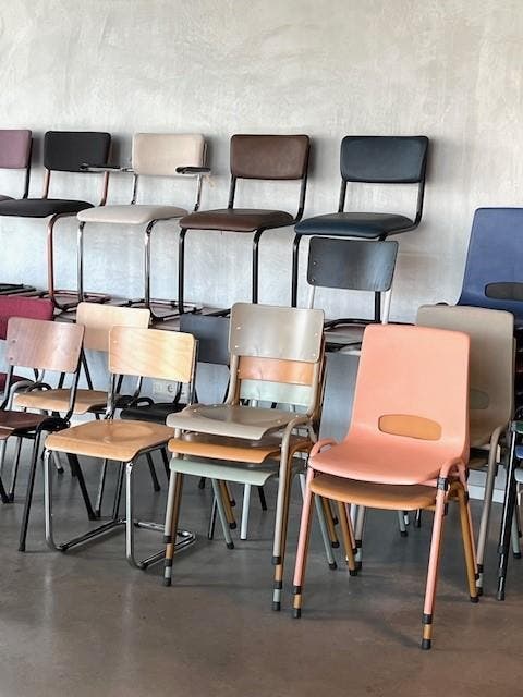 Retro sledestoelen nieuw eetkamerstoelen kantinestoelen, Huis en Inrichting, Stoelen, Vijf, Zes of meer stoelen, Overige kleuren