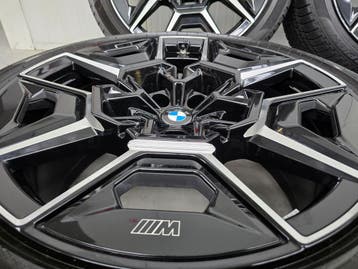 BMW XM G09 922M 22 inch velgen winterbanden breedset DEMO, Auto-onderdelen, Banden en Velgen, 275 mm, Banden en Velgen, Nieuw