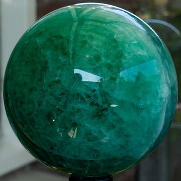 Fluoriet Fine polished green fluorite large Quality sphere -