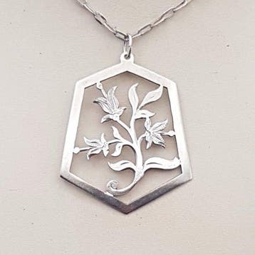 Zilver, Handgesmeed Art Deco, Lelies. - Ketting met hanger