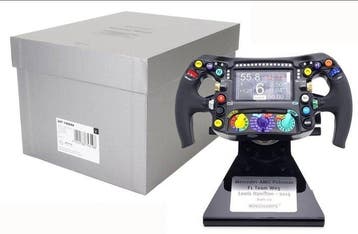 Minichamps 1:2 - Model sportwagen - Volant Mercedes-AMG, Nieuw