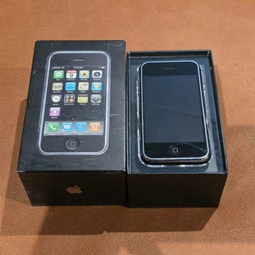 Apple iPhone 2G (original) 1st Generation - iPhone - In, Nieuw